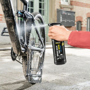 Solutie Moto Premium Pentru Curatat Insecte Rm 44 0.5L - Karcher - Img 6