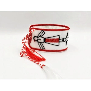 Martisor - Bratara brodata cu motiv traditional familie (alb)