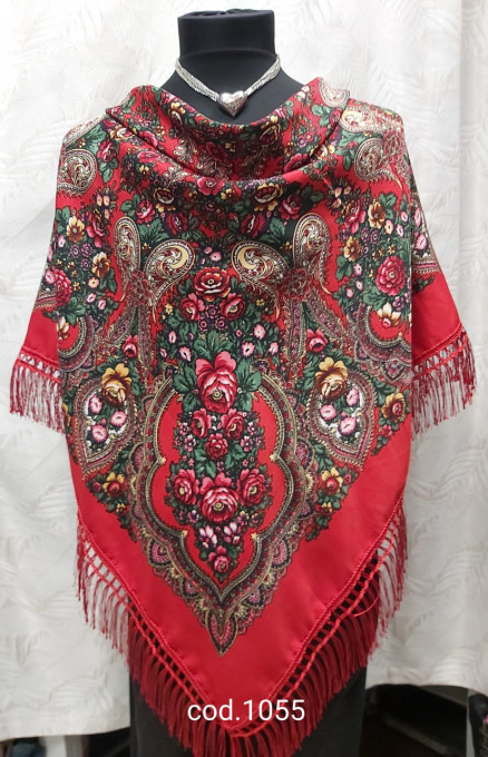 Batic traditional cu model floral