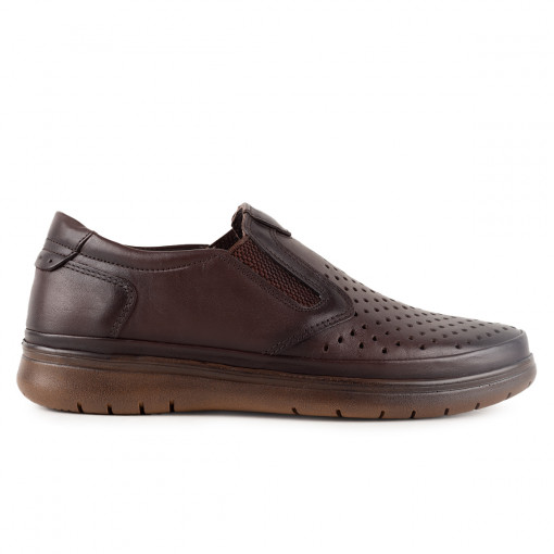 Pantofi perforati barbati piele naturala 2043 maro-perforat