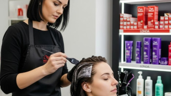 Cele mai bune branduri de vopsea de par profesionala recomandate de hairstylisti