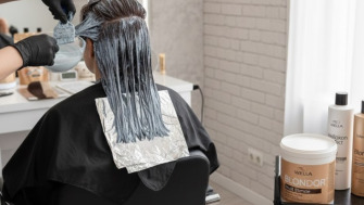 Cum alegi pudra de decolorat potrivita pentru tipul tau de par