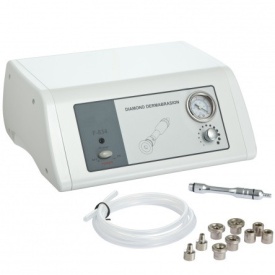 Aparat cosmetic de peeling cu cap de diamant