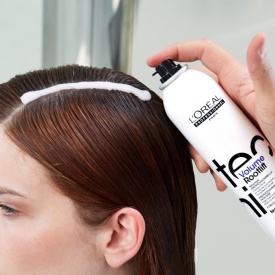 L'Oreal Professionnel Spuma de par pentru volum la radacini Tecni.Art Volume Rootlift 250ml