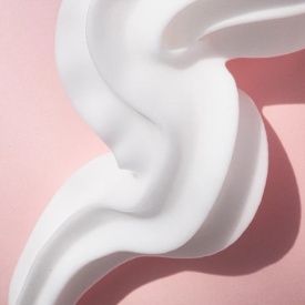 Milkshake Spuma emolienta cu proteine din lapte fara clatire Whipped Cream 200ml