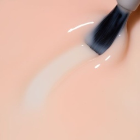 Cupio Rubber Base Timeless Collection - Almond Milk 15ml
