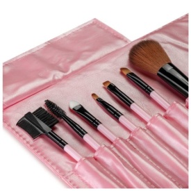 Cupio Pensule de make-up din par sintetic Muah set 7