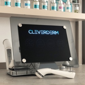 Dispozitiv premium de rejuvenare cutanta CleverDerm Dermaaesthetic