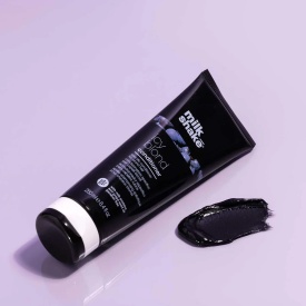 Milkshake Balsam cu pigment negru pentru par blond Icy Blond 250ml