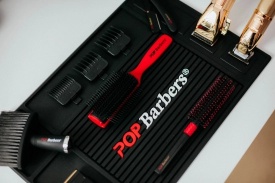 Pop Barbers - Covor magnetic pentru ustensile si masini de tuns