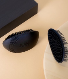 The Military Style Beard Brush Kit – Kit complet pentru ingrijirea barbei | Jean by Olivia Garden