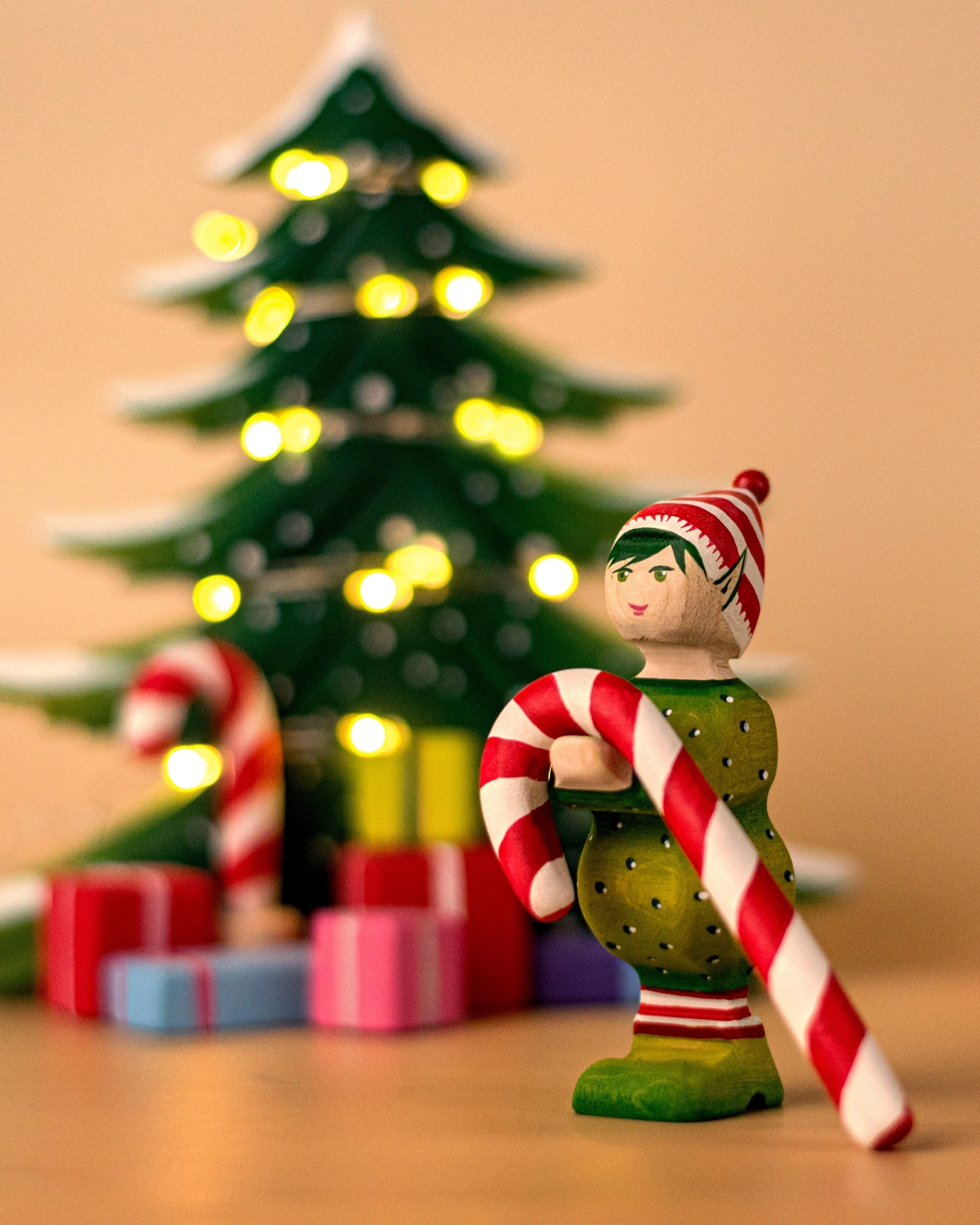 Santa's Elf Wooden Figurine – Handcrafted Holiday Toy | Bumbu Toys