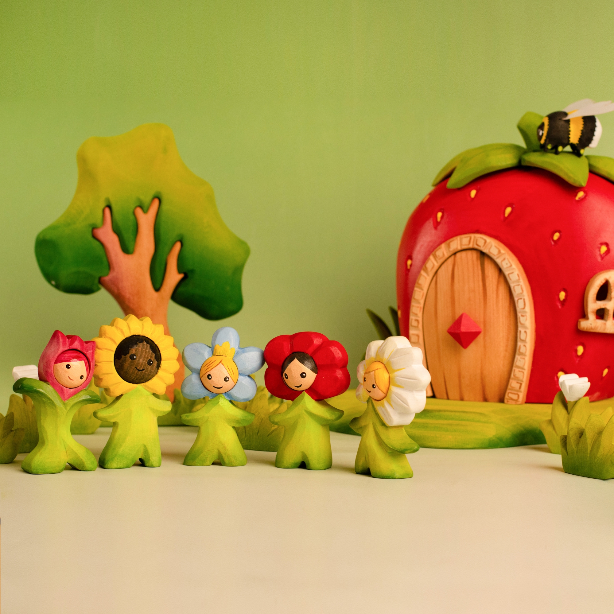 Flower Child Poppy | Wooden Summer Nature Toy | BumbuToys