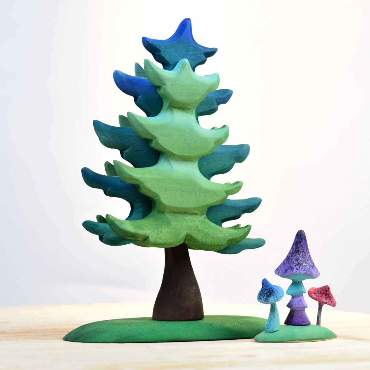 Large Green Spruce Wooden Figure | BumbuToys' Forest Classics