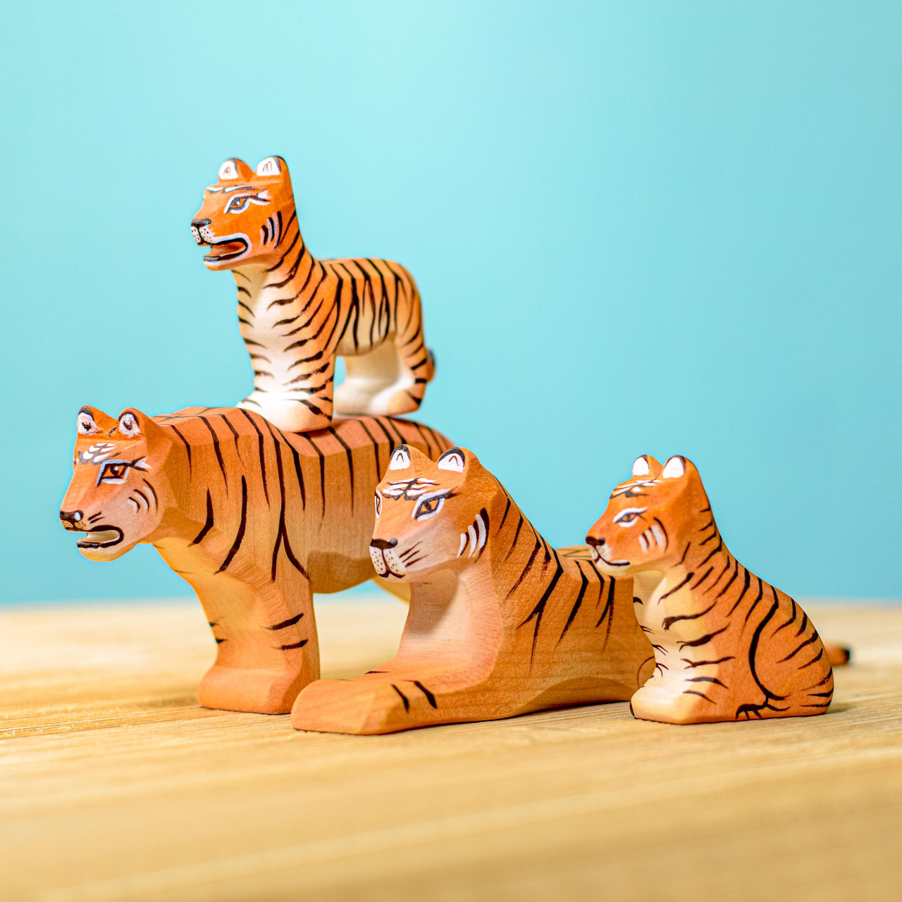 Eco-Friendly and Artisanal Tiger Standing Toy - BumbuToys