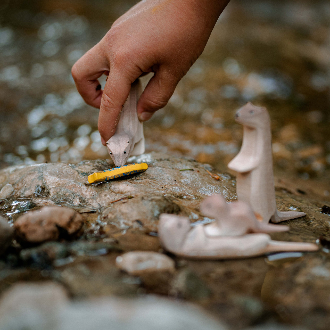 Otter Curious Wooden Figure - Handcrafted Natural Wonder | Bumbutoys