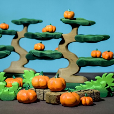Artistic Bonsai Tree Figure in Wood