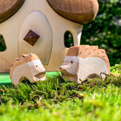 The wooden Hut in the Forest from BumbuToys, a cozy nook for fantasy play and exploration.