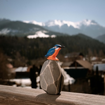 Nature-Themed Kingfisher Toy Figure
