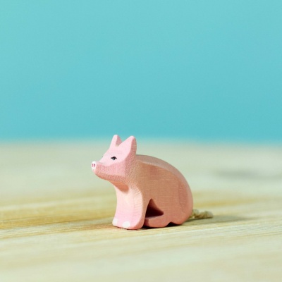 Pig Family Wooden Toy Set - Artisan Crafted by BumbuToys