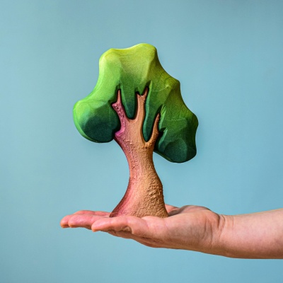 Eco-friendly and safe Small Oak Green toy for kids