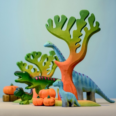 Detailed Wooden Dino Tree Small for Miniature Dinosaur Worlds