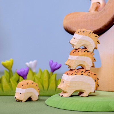 BumbuToys' Hedgehog Small, with its natural wood finish, is as educational as it is enchanting.