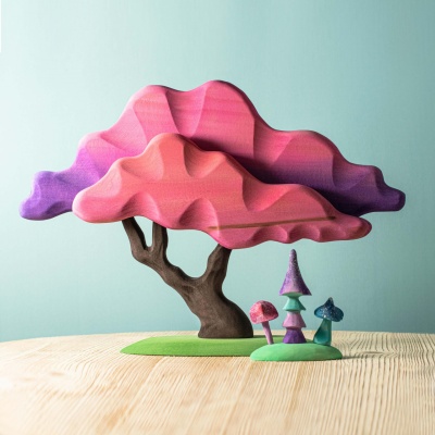 BumbuToys' Japanese Maple, a handcrafted wooden delight, reflecting the serene beauty of Japanese gardens.