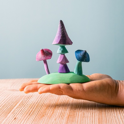 A kaleidoscope of colors in BumbuToys' Magic Mushrooms SET, enhancing fairy-tale adventures