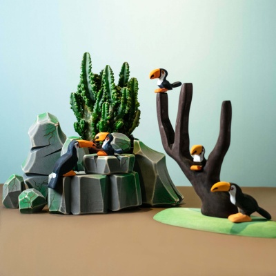 Eco-Friendly Wooden Sitting Toucan Toy