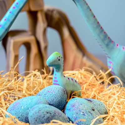 Charming Hand-Painted Brontosaurus Set for Endless Exploration