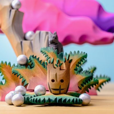 Intricate Fern Bush Wooden Figure for Paleobotany Enthusiasts