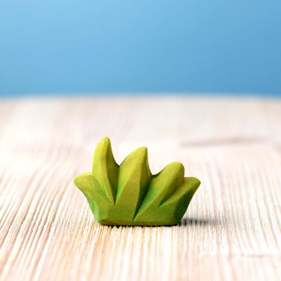 The Small Grass from BumbuToys, designed to add a realistic touch of greenery to any playset.