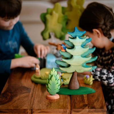 BumbuToys' Large Green Spruce, a lush addition to eco-conscious toy collections.