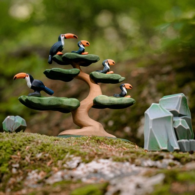 Non-Toxic Sitting Toucan Wooden Toy