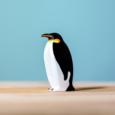 BumbuToys' Emperor Penguins SET, a trio of the Antarctic's finest, rendered in wood.