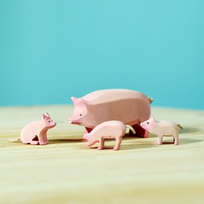Handcrafted Mama Pig wooden figure from BumbuToys' Pig Family Set