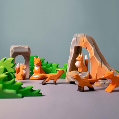 Decorative Wooden Fox Family for Playroom