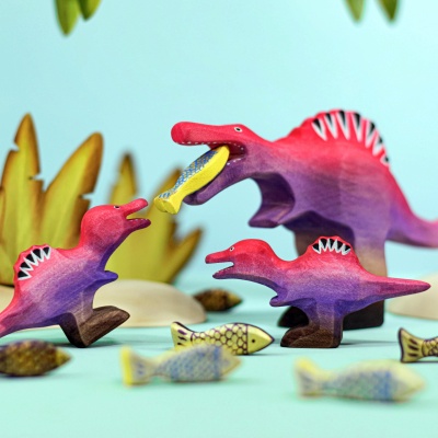 Playful Wooden Spinosaurus Baby with Spinosaurus Big