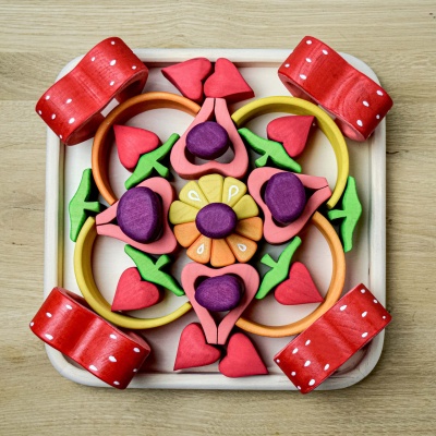 A charming addition to any play kitchen, BumbuToys' Strawberry stirs imaginations.