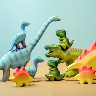 Dinosaurs Family