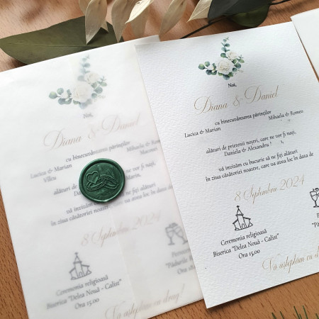 Invitatie cu flori verzi in foaie de calc si sigiliu verde