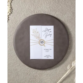 Invitatie de nunta cu semiplic alb