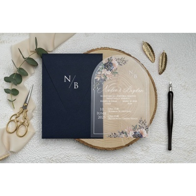 Invitație de nuntă neagră cu flori