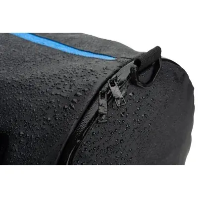 OSASCO SPORT. Geantă sport cilindrică din poliester reciclat 600D de înaltă densitate cu compartiment lateral pentru pantofi - Img 6