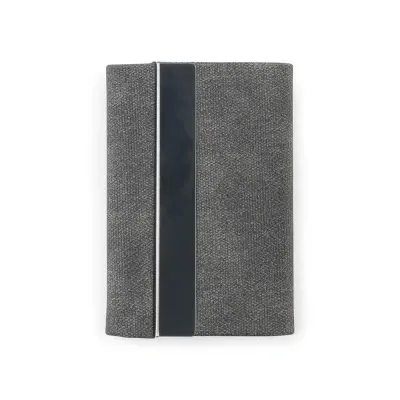 VAUGHN. Set format dintr-un suport pentru carduri și un suport pentru chei, ambele realizate din metal și poliester reciclat (30% rPET) - Img 4
