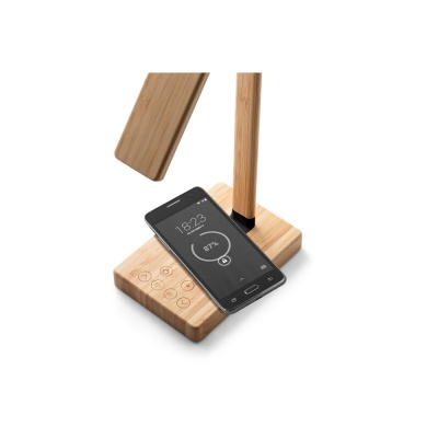 MOREY. Lampă de birou pliabilă cu încărcător wireless ultrarapid de 15W din bambus - Natural - Personalizat - Img 3