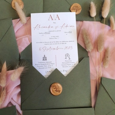 Invitație minimalista cu plic verde