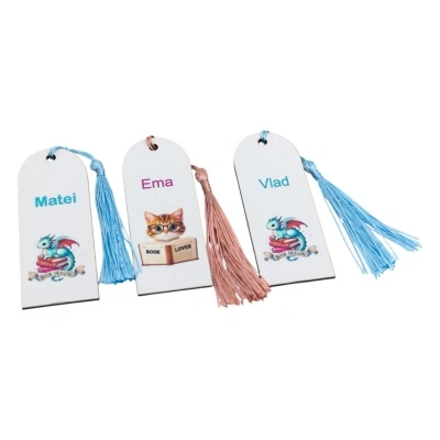 Semn de carte personalizat pentru copii – cu nume si ciucure decorativ