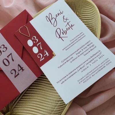 Invitație bordo personalizata